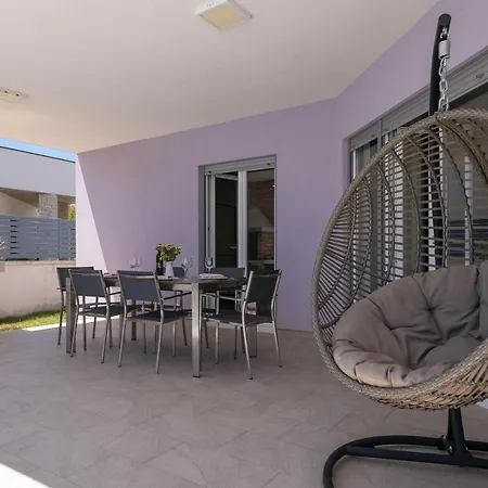 Lavanda-labin * Veli Turini